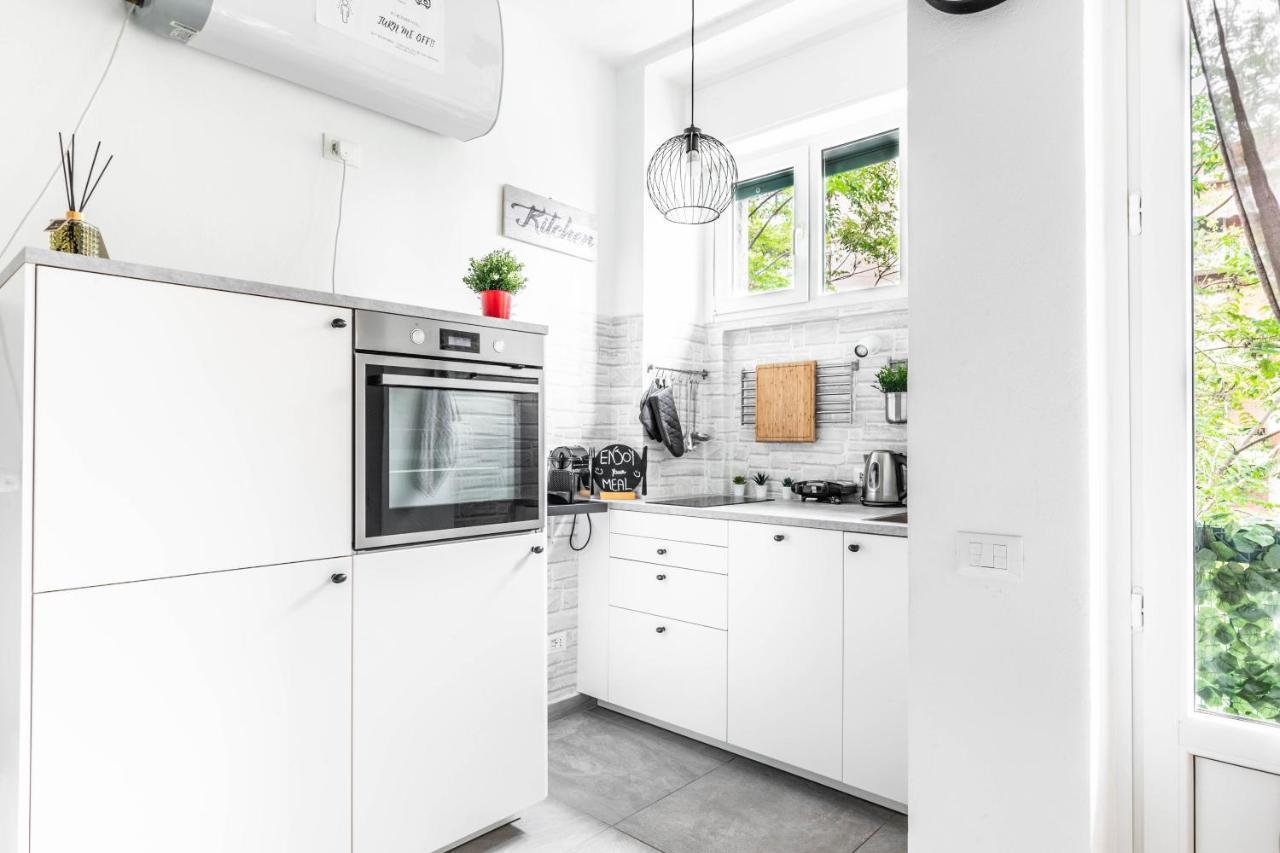 Apartmán Eden House Sansiro-Duomo Netflix & Design Milán Exteriér fotografie
